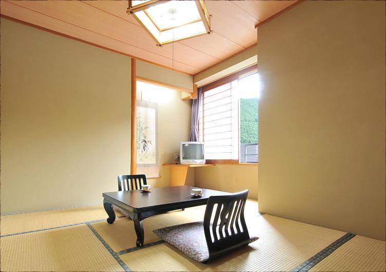 Bouzantei Kotobuki Ueda Quarto foto